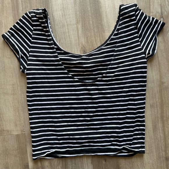 American Eagle Outfitters Crop Top S - Picture 3 of 4